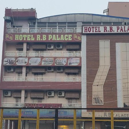 Hotel Rb Palace Dhaulpur Exteriér fotografie