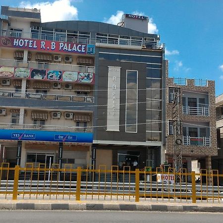 Hotel Rb Palace Dhaulpur Exteriér fotografie