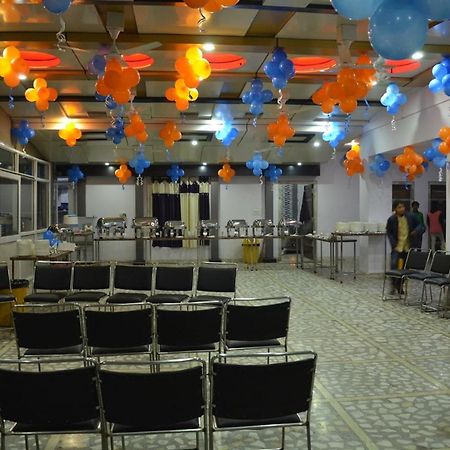 Hotel Rb Palace Dhaulpur Exteriér fotografie