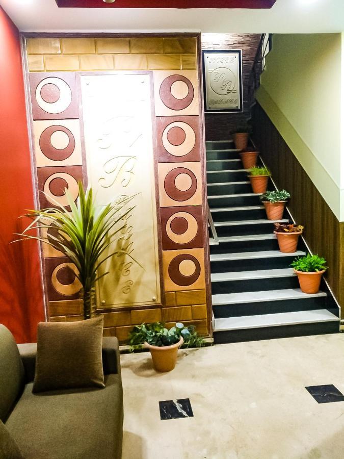 Hotel Rb Palace Dhaulpur Exteriér fotografie